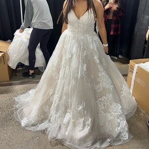 Brand New Bridal dress